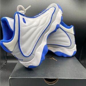 Jordan Athletic Shoes in White and Blue